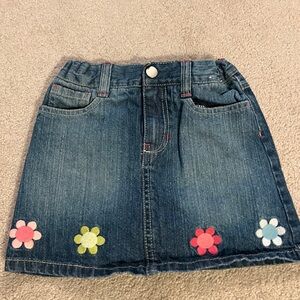 Super cute Gymboree floral jean skirt